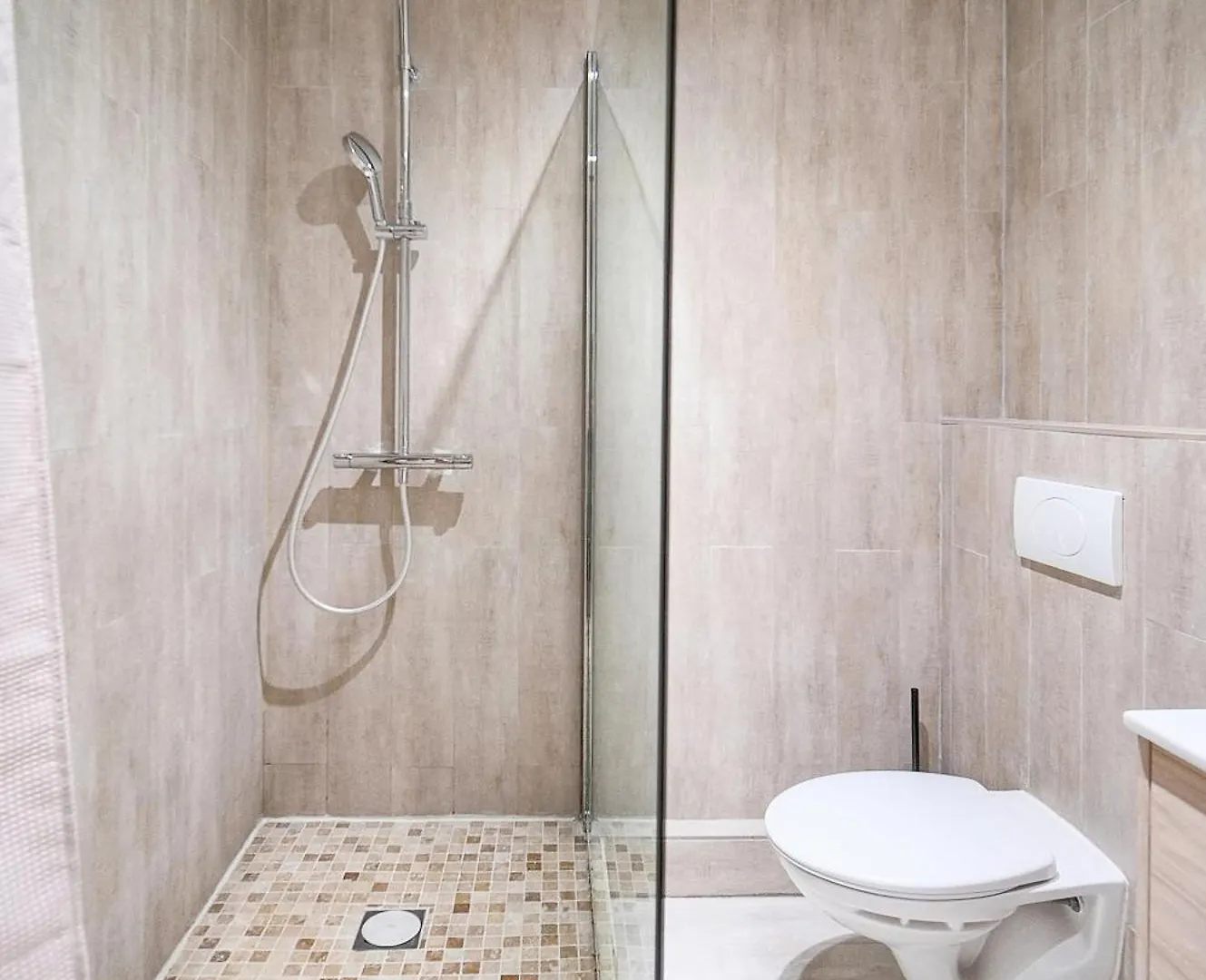 Frgk Clemenceau Confort Moderne & Plage Cannes Apartment