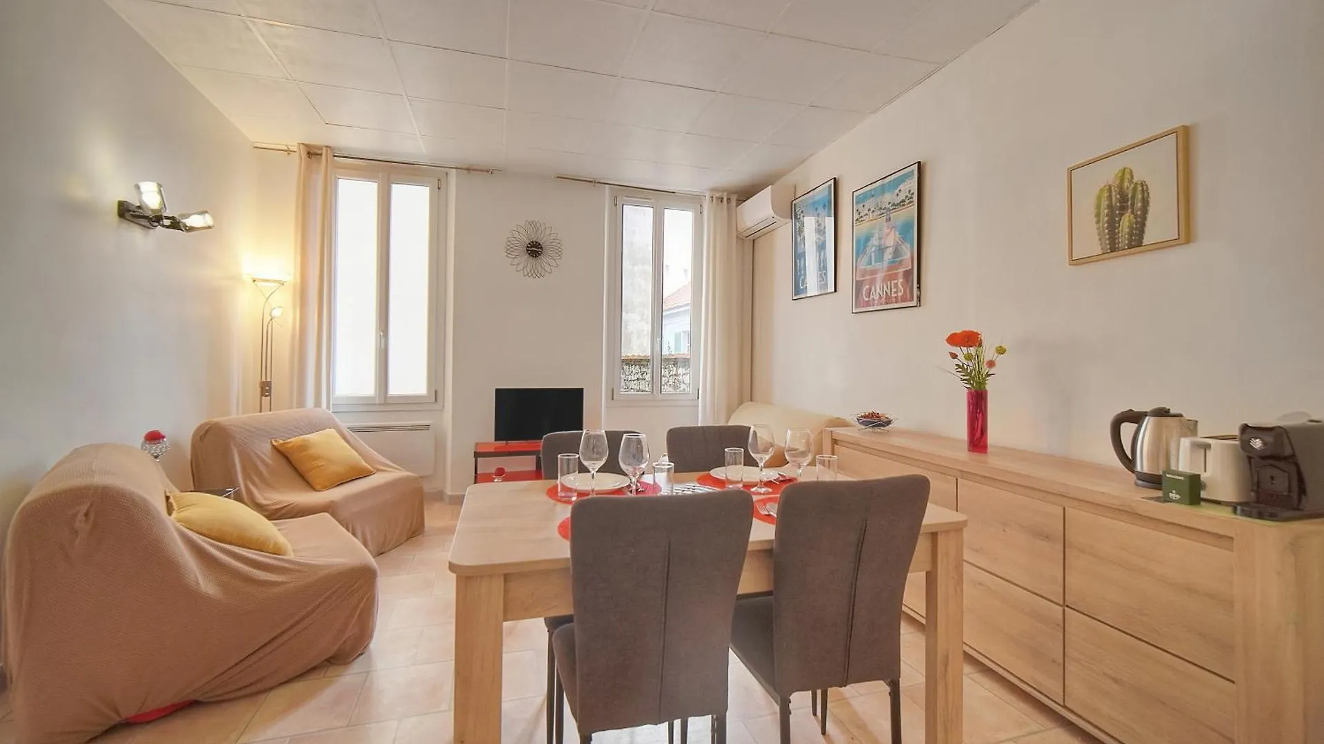 Frgk Clemenceau Confort Moderne & Plage Cannes 0*,  France