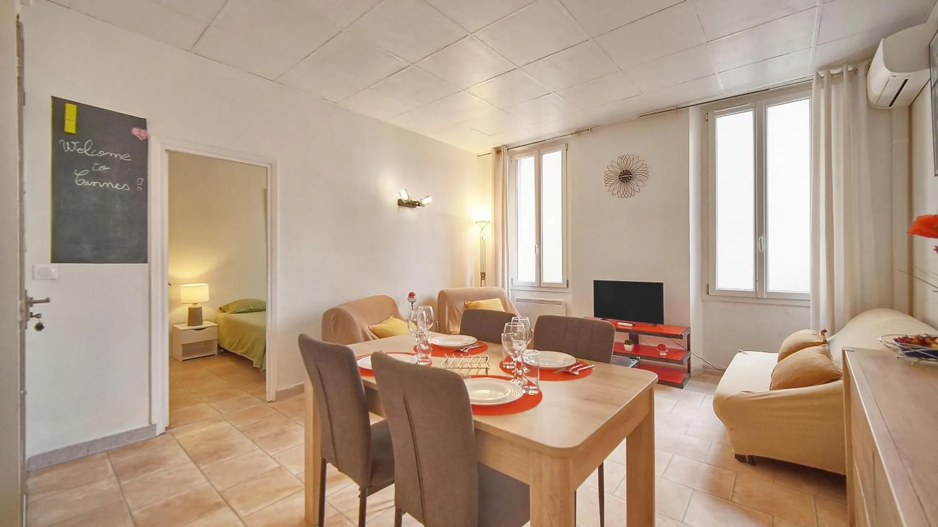 Frgk Clemenceau Confort Moderne & Plage Cannes 0*,