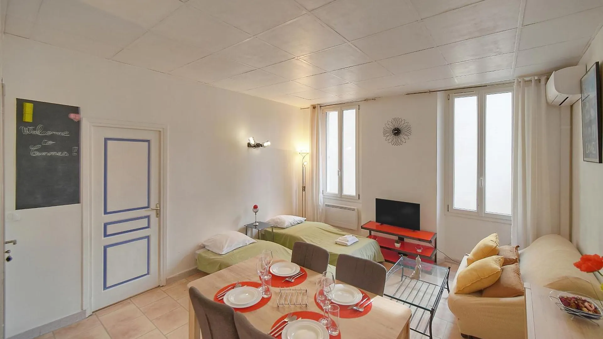 Frgk Clemenceau Confort Moderne & Plage Cannes 0*,  France