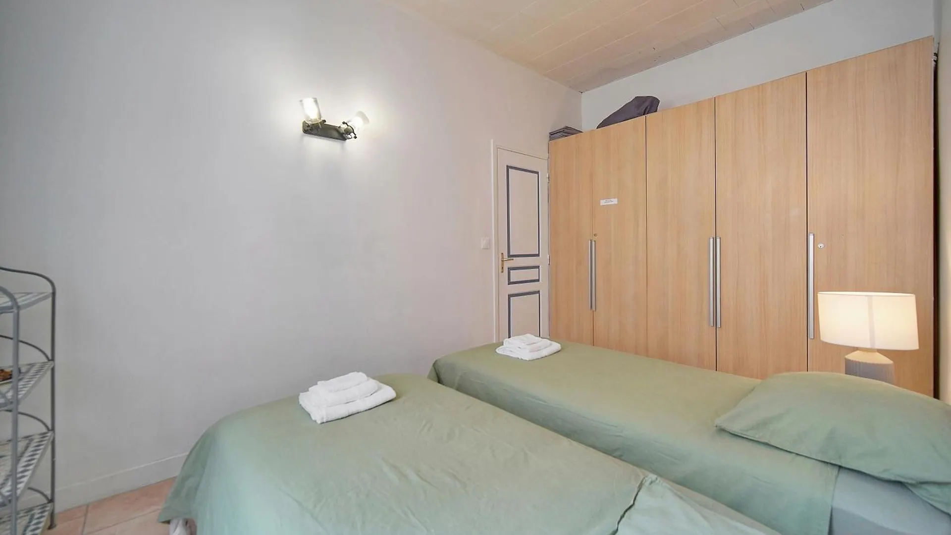Frgk Clemenceau Confort Moderne & Plage Cannes 0*,